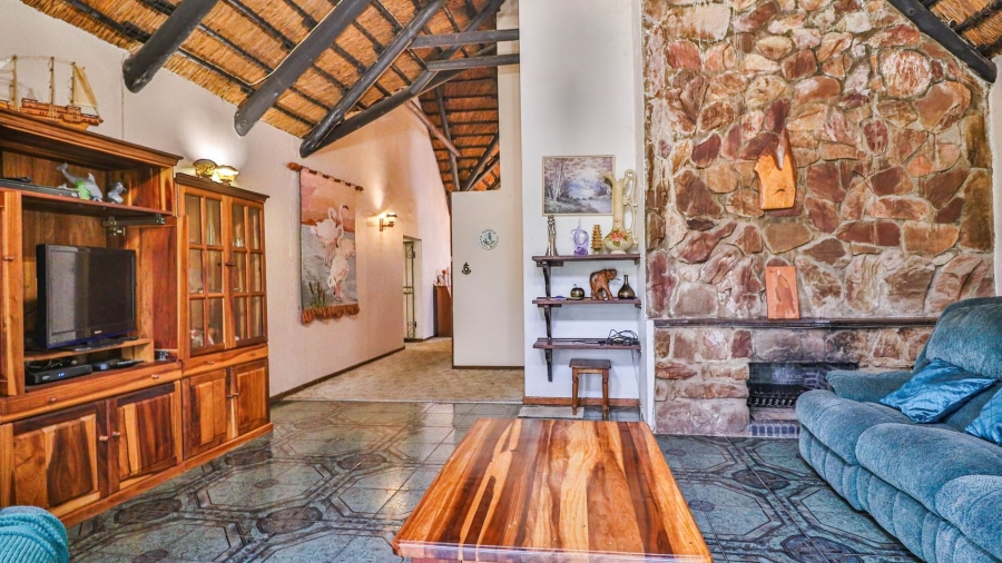 4 Bedroom Property for Sale in Bonza Bay Eastern Cape